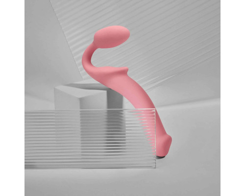 Розовый безремневой страпон Strap-on-me Semi-Realistic Bendable Strap-On size M