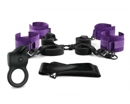 Заказать Любовный набор для двоих Couples Bedspreader Kit