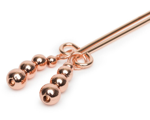 Заказать Золотистые зажимы для сосков и клитора All Sensation Nipple and Clitoral Chain