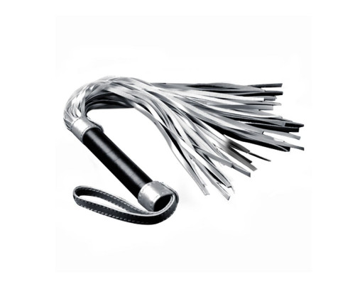 Заказать Серебристая плетка Struggle My Flogger с черной ручкой - 45 см.