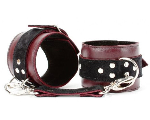 Заказать Бордовые наручники Ladys Arsenal на карабинах