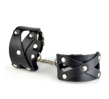 Черные кожаные наручники  Цезарь