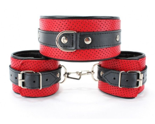 Красно-черная фиксация из перфорированной кожи