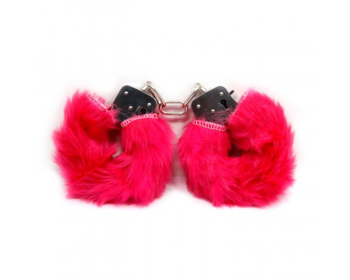 Заказать Красные меховые наручники Love с ключиками