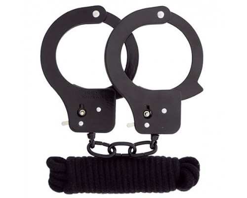 Заказать Чёрные наручники из листового металла в комплекте с веревкой BONDX METAL CUFFS LOVE ROPE SET