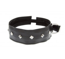 Полиуретановый ошейник с пуклями Collar with Studs
