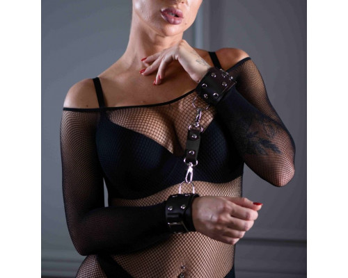 Заказать Коричневые кожаные наручники Sex Game