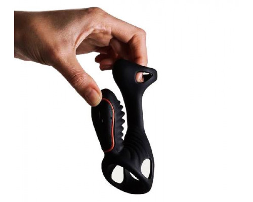 Чёрная насадка на фаллос Gladiator + LRS  с трехкнопочным пультом управления