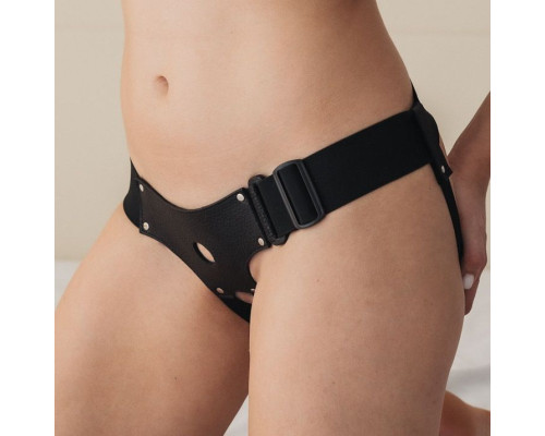 Заказать Трусики для страпона с маленьким отверстием